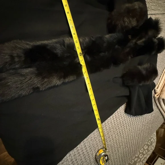 Marvin Richards Black and Red Fox Fur-Trimmed Coat - Picture 7 of 9